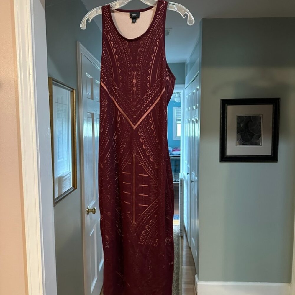 Burgundy bodycon printed dress